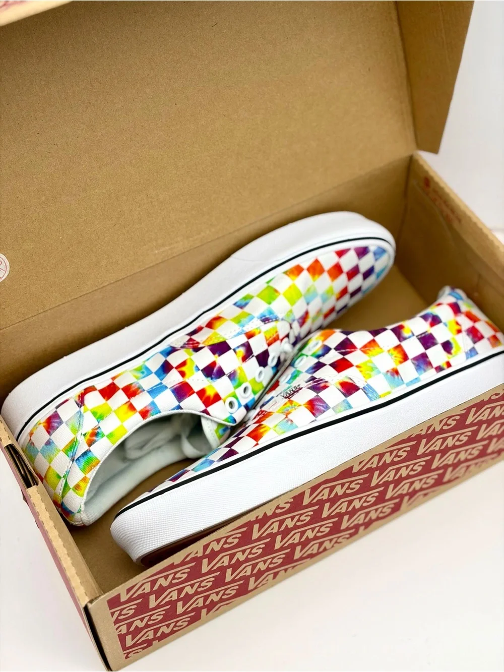 Vans Checkerboard Comfycush Era Low-Top Sneakers in Multicolor Men’s 10